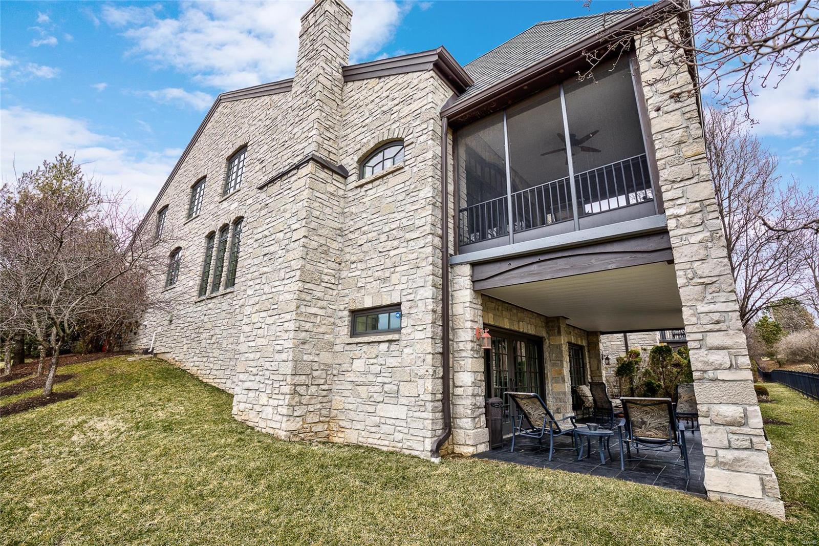 Conway On The Grove - Residential