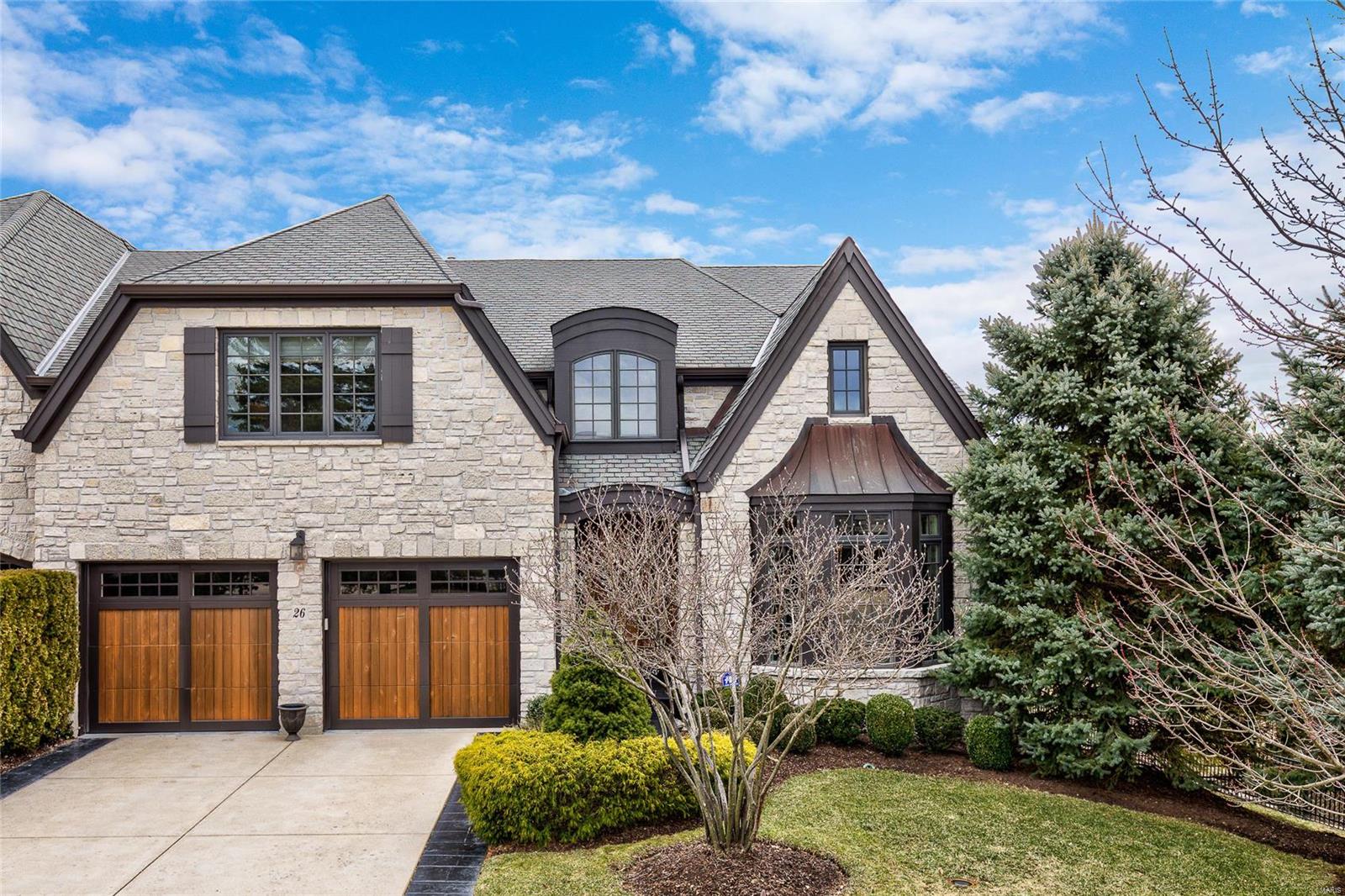 Conway On The Grove - Residential