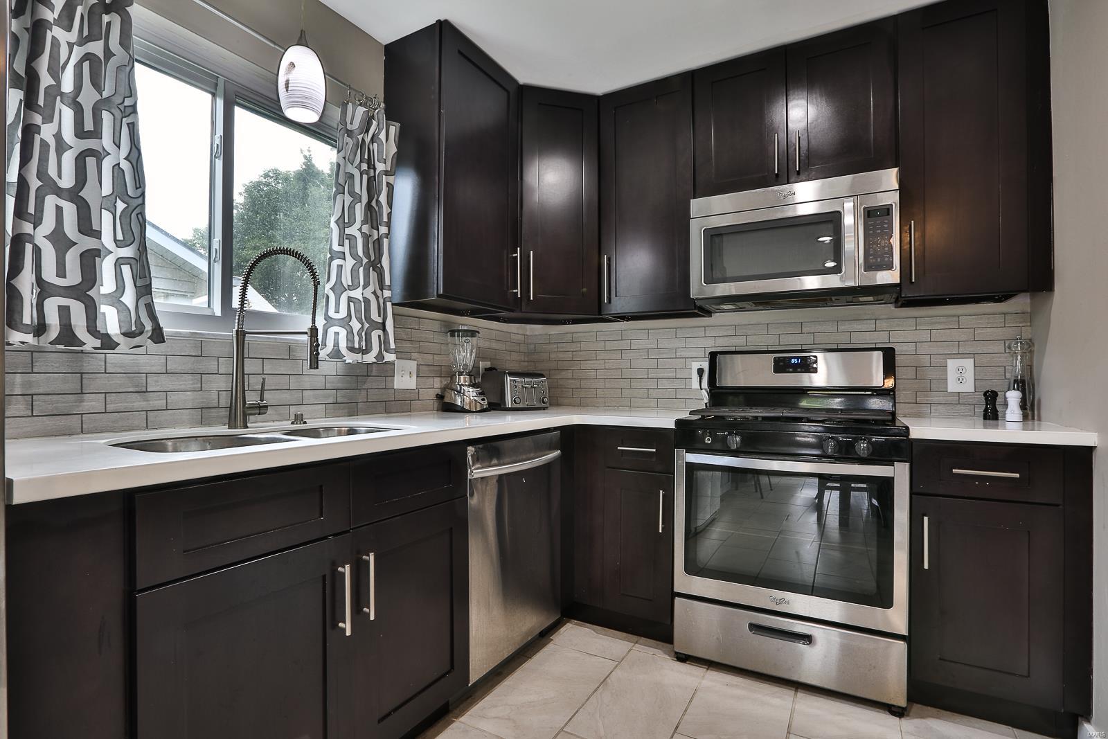 Treetop Village 1 - Residential