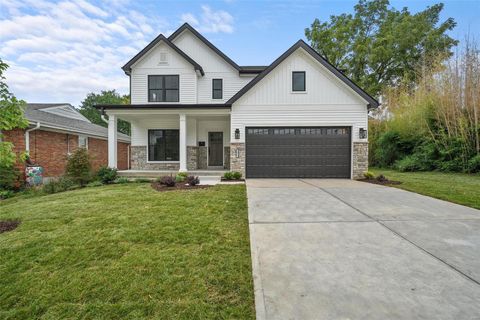 8817 Moritz Avenue St Louis MO 63144