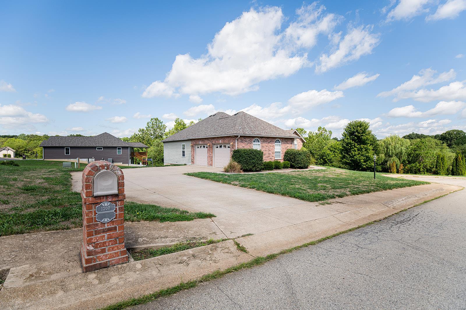 Willow Creek - Residential