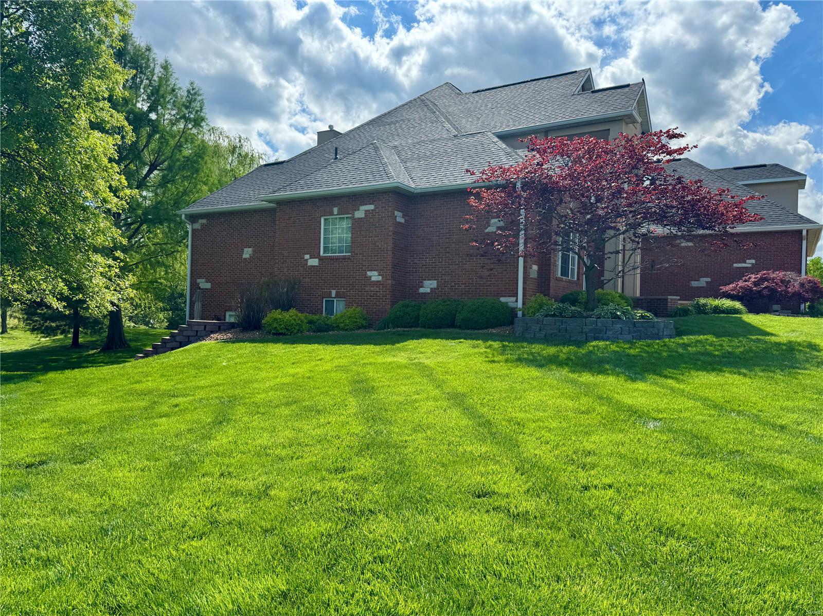 1034 Far Oaks Drive