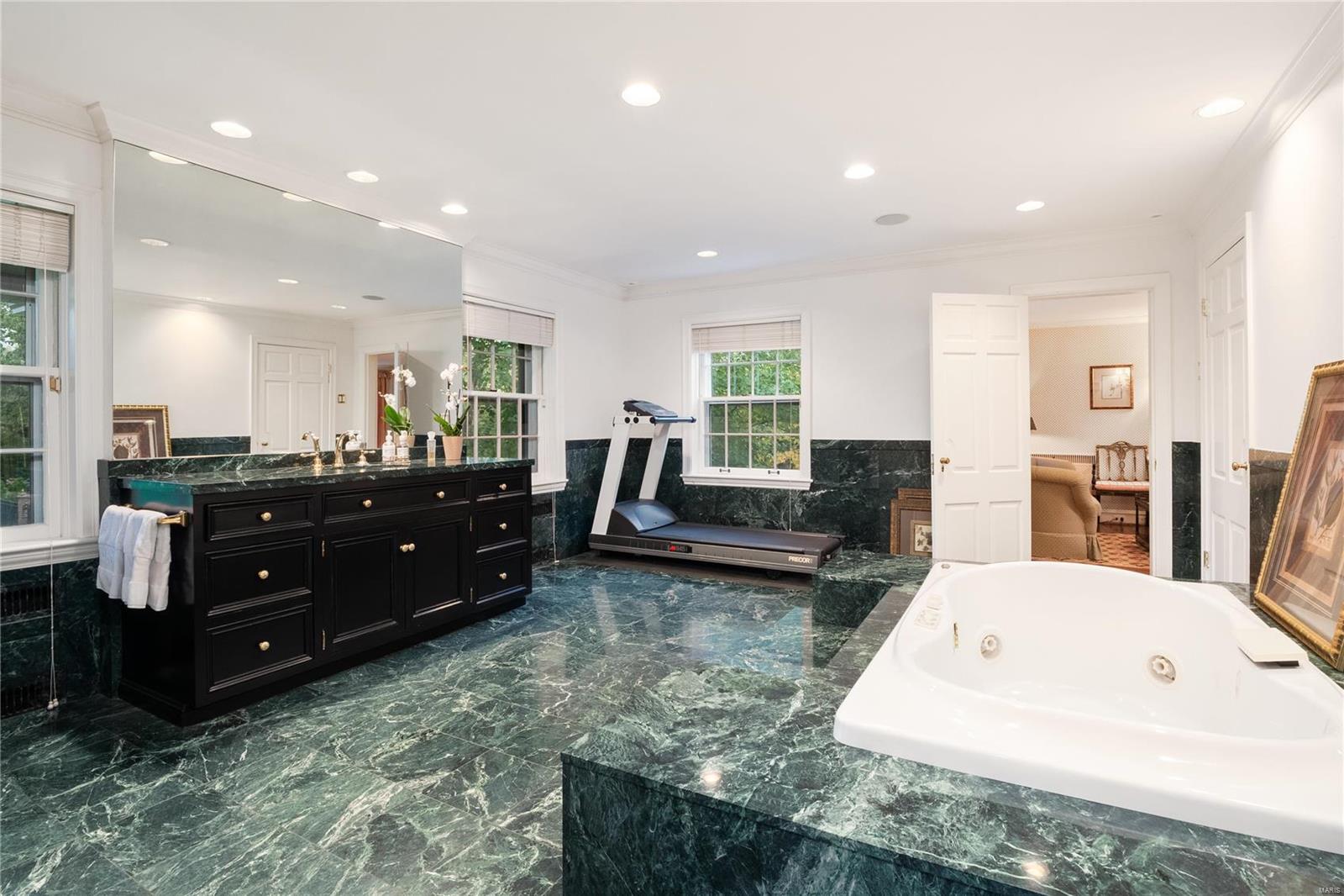 Nussbaum - Residential