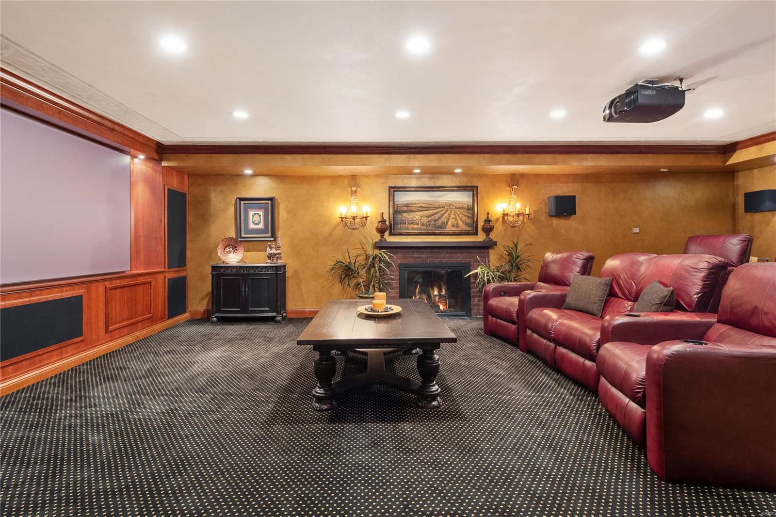 Nussbaum - Residential