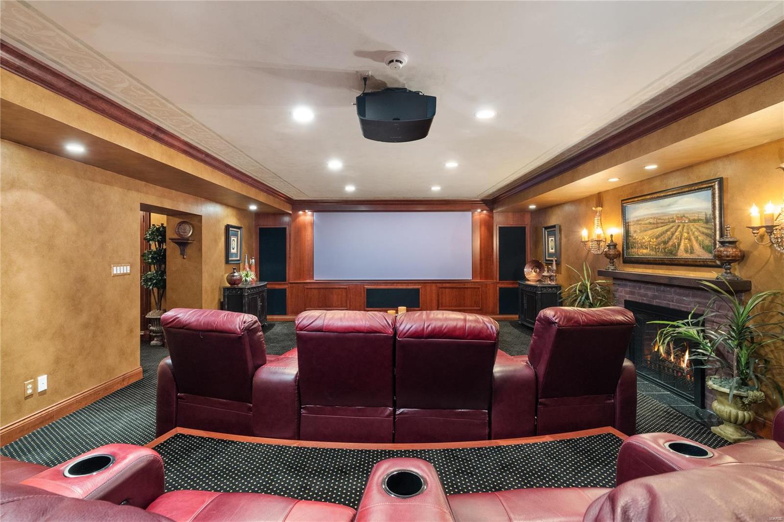 Nussbaum - Residential