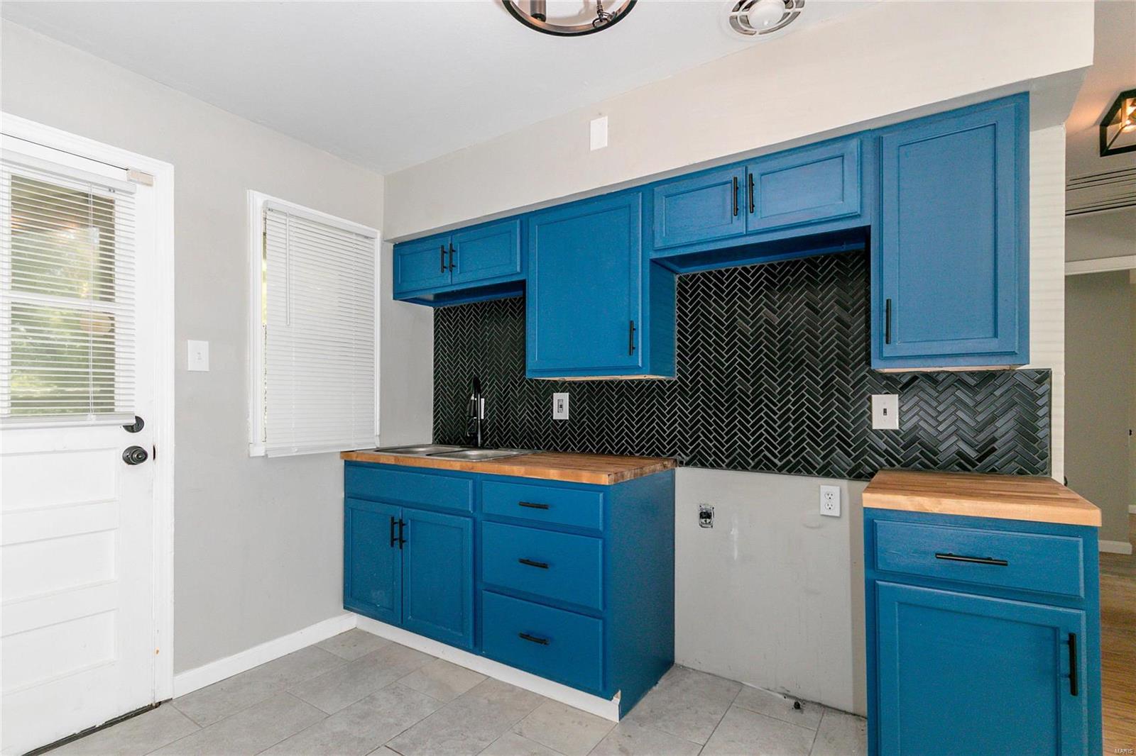 Bissell Hills 11 - Residential