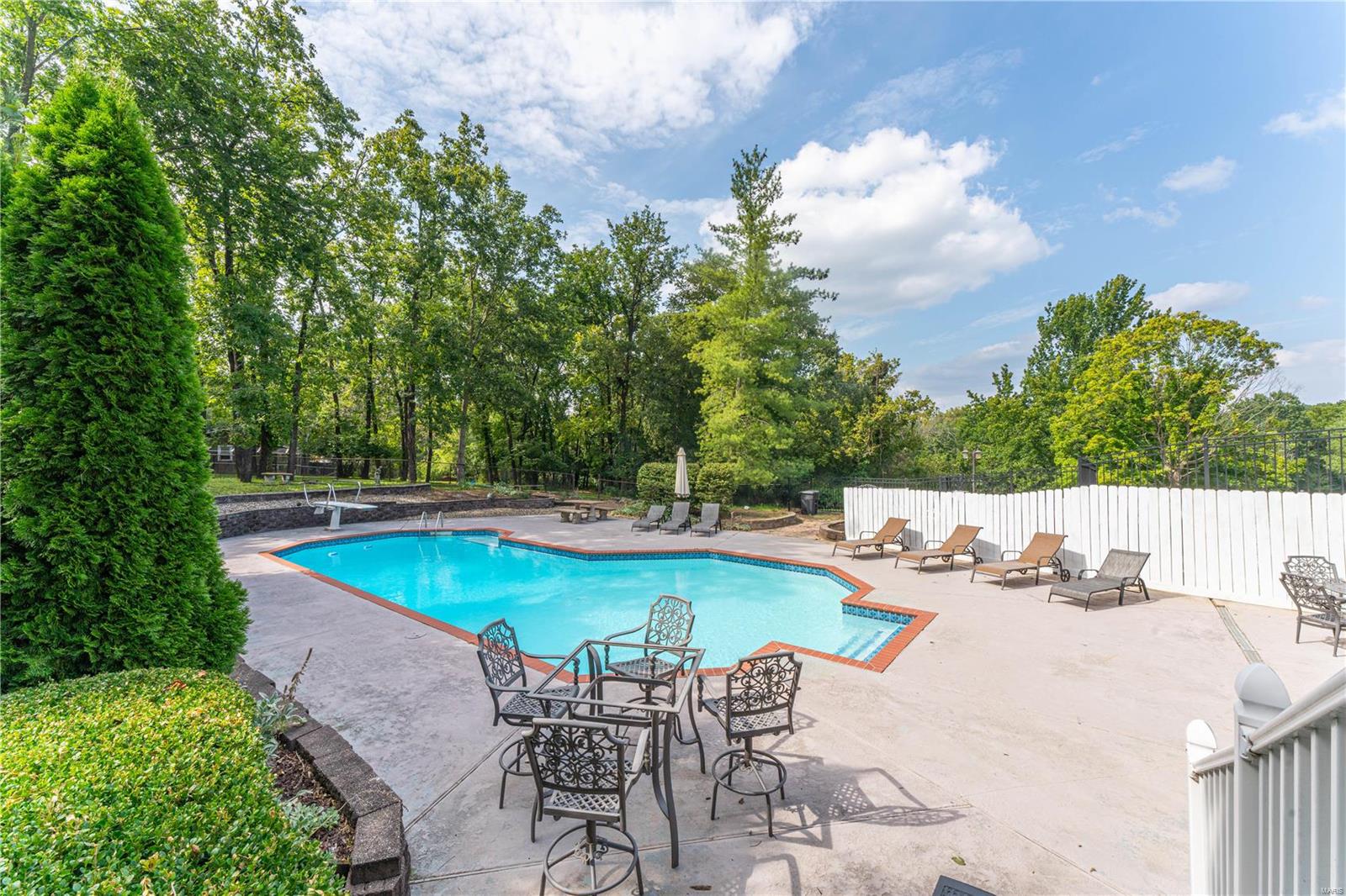 Mentz Hills Acres - Residential