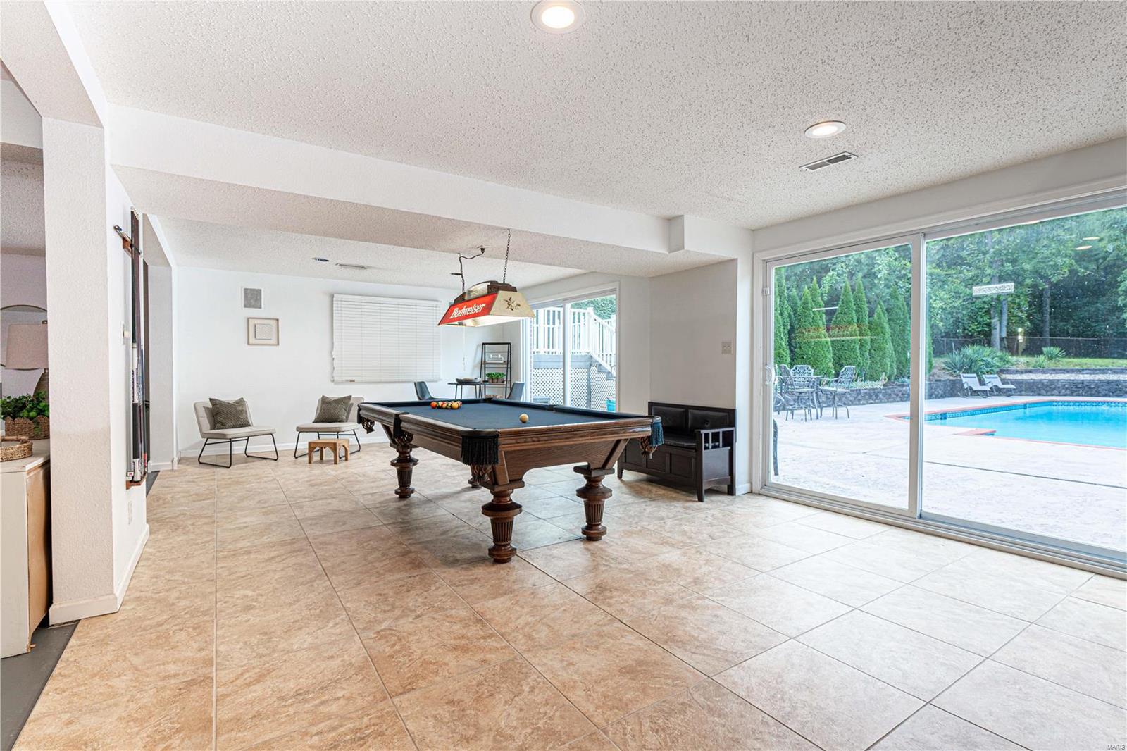 Mentz Hills Acres - Residential