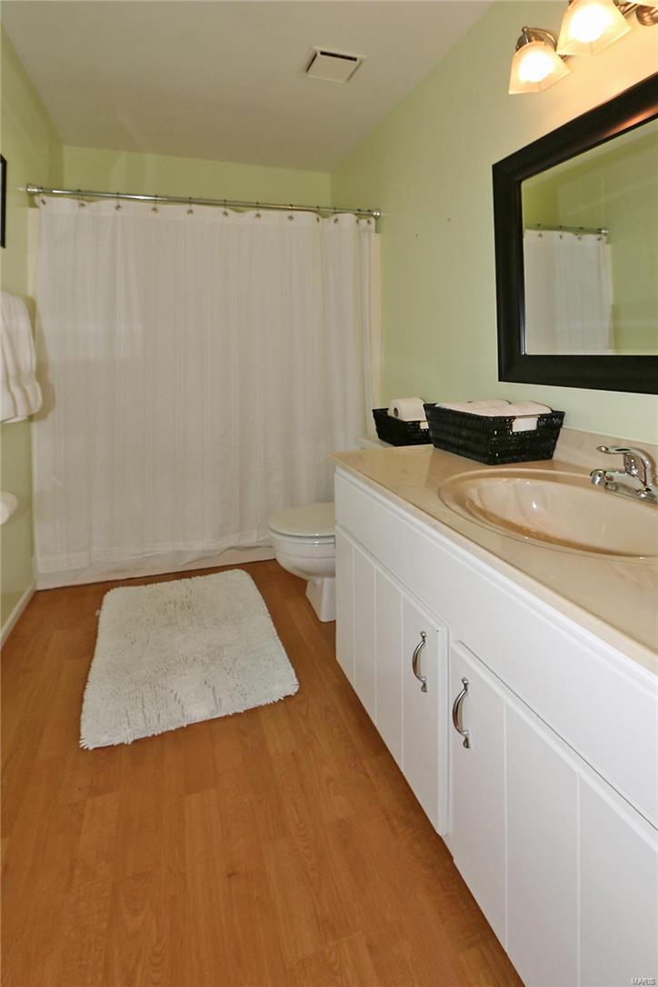 Laura Hills - Residential