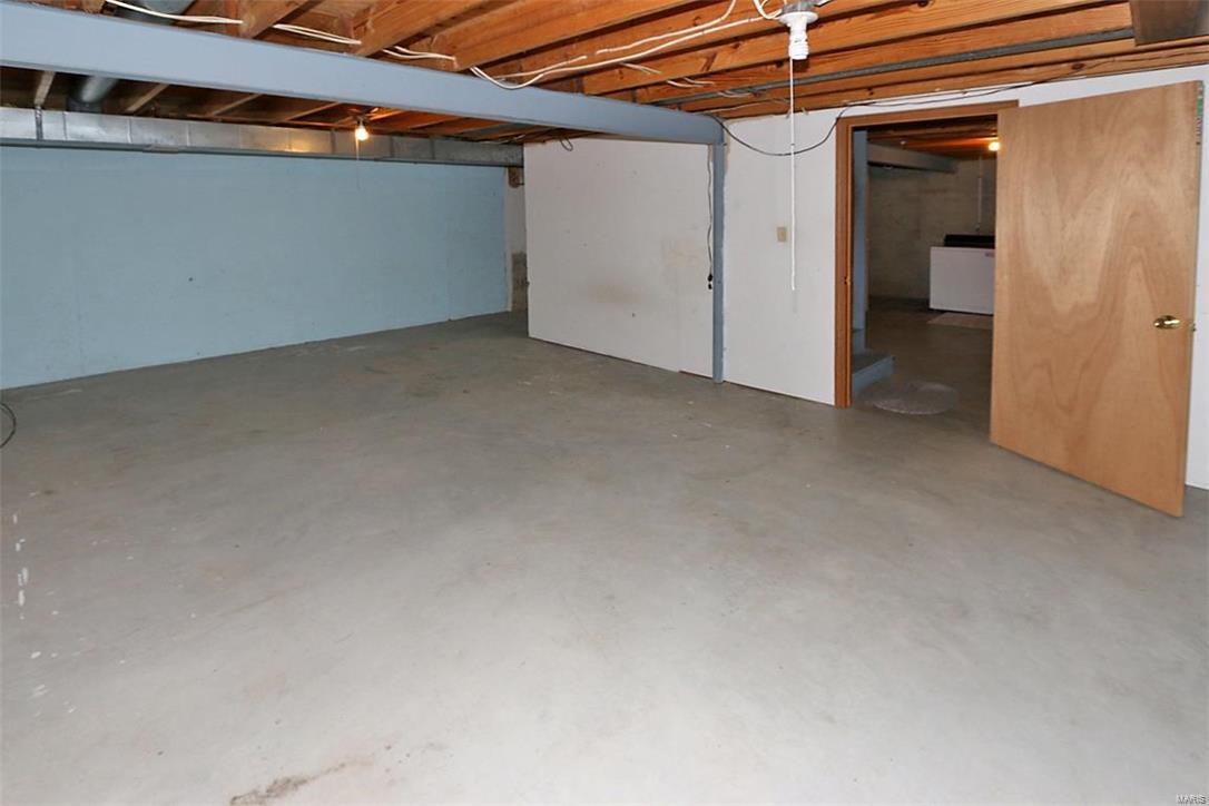 Laura Hills - Residential