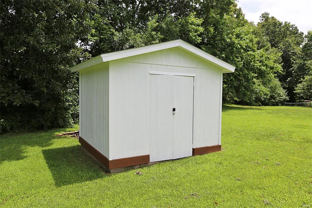 Laura Hills - Residential