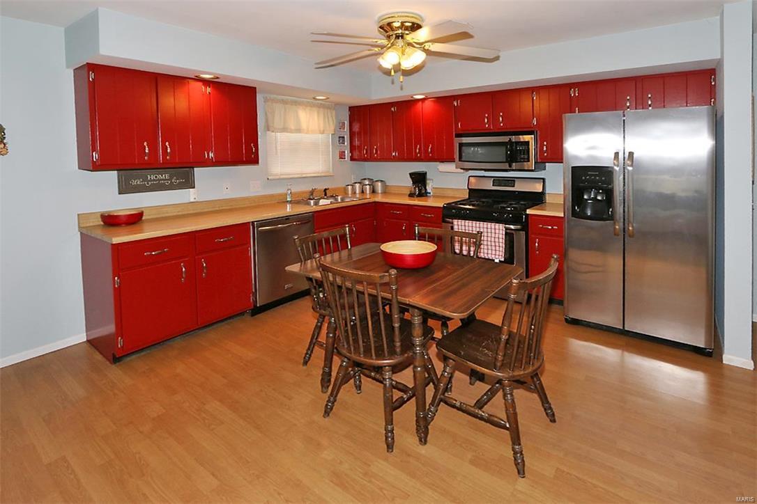 Laura Hills - Residential