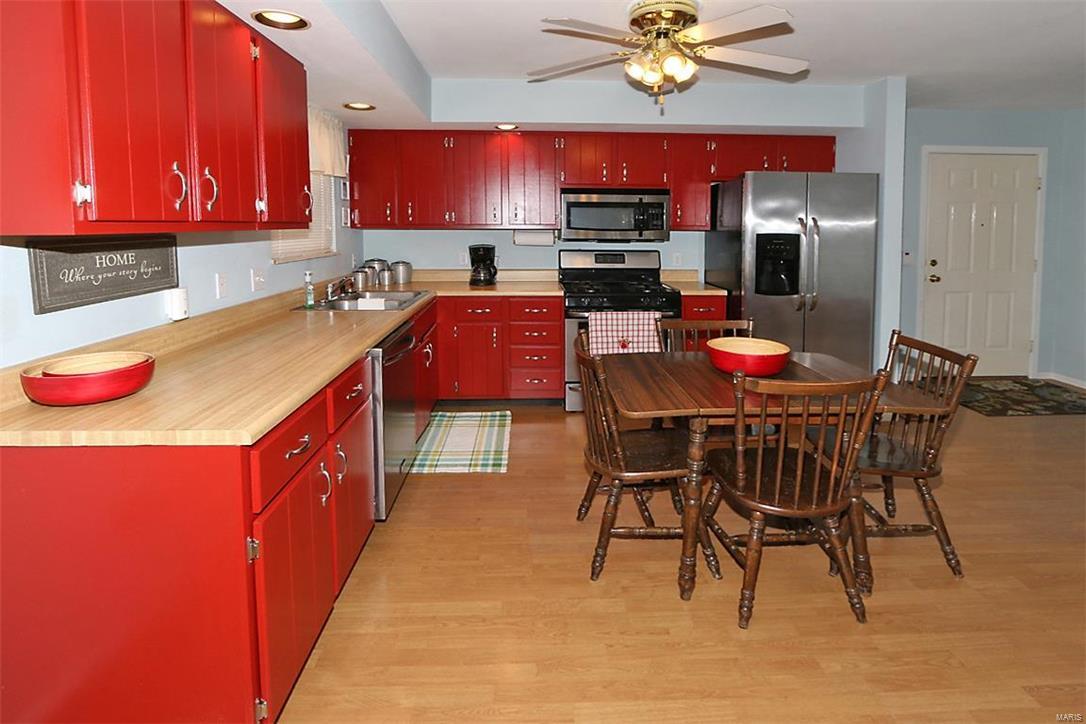 Laura Hills - Residential