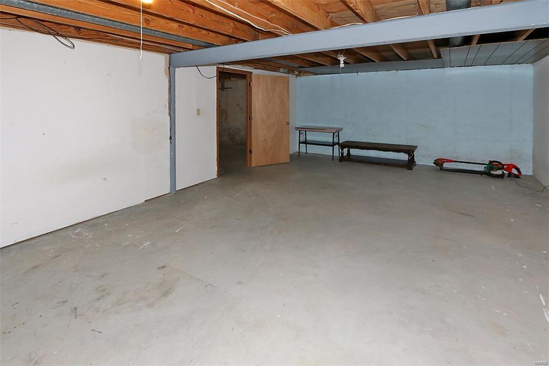 Laura Hills - Residential