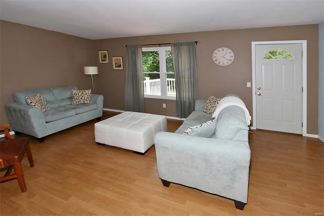 Laura Hills - Residential