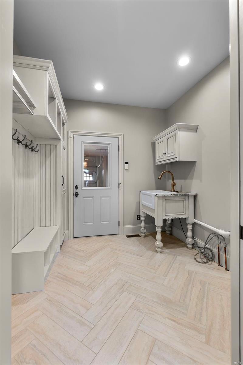 Baldwin Place - Residential Income