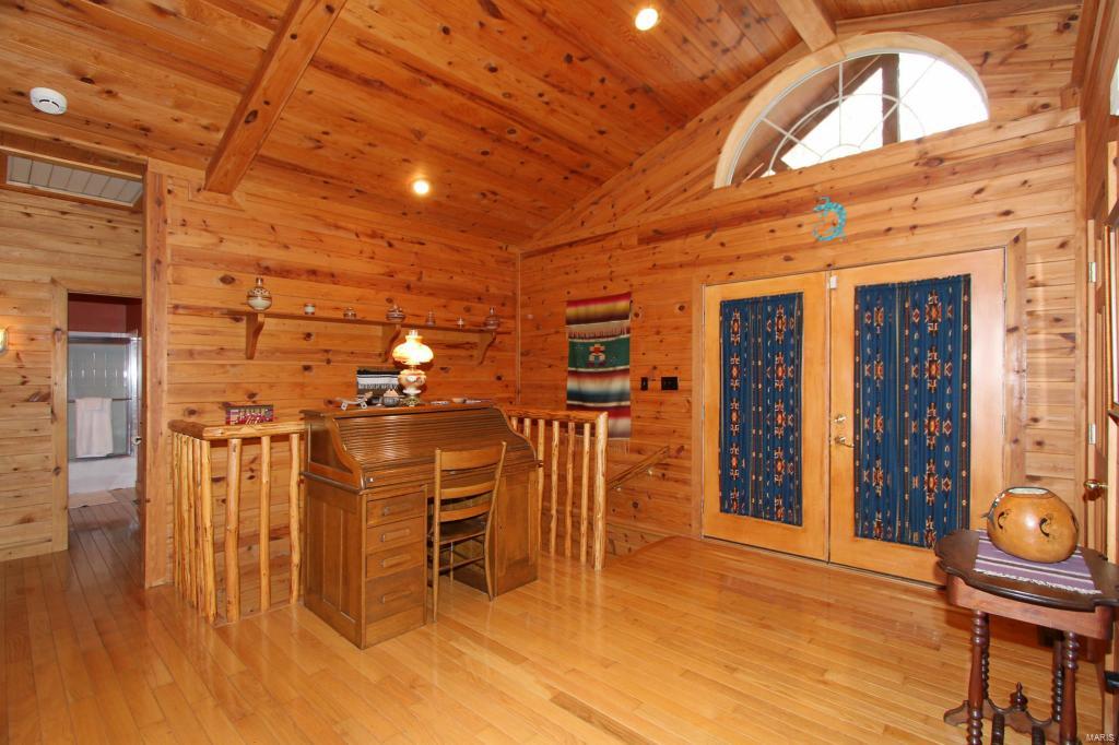 Melrose Woods - Residential