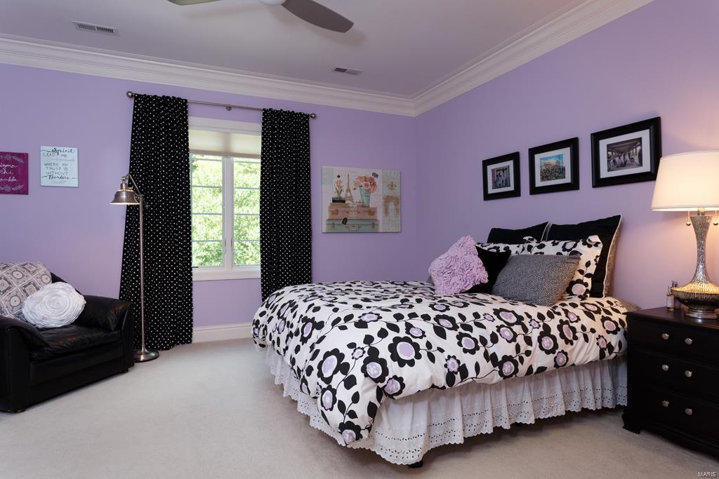 Shepard Oaks - Residential