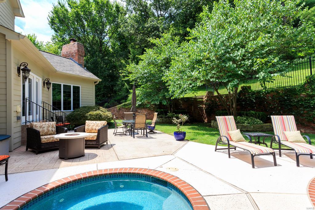 Shepard Oaks - Residential