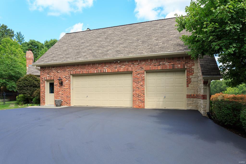 Shepard Oaks - Residential