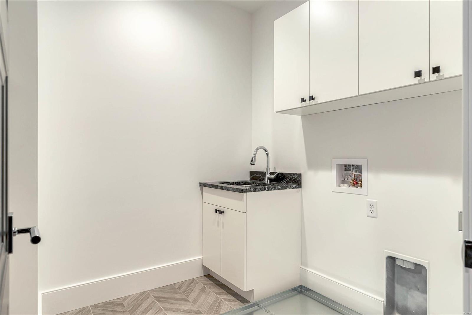 Oak Estates - Residential