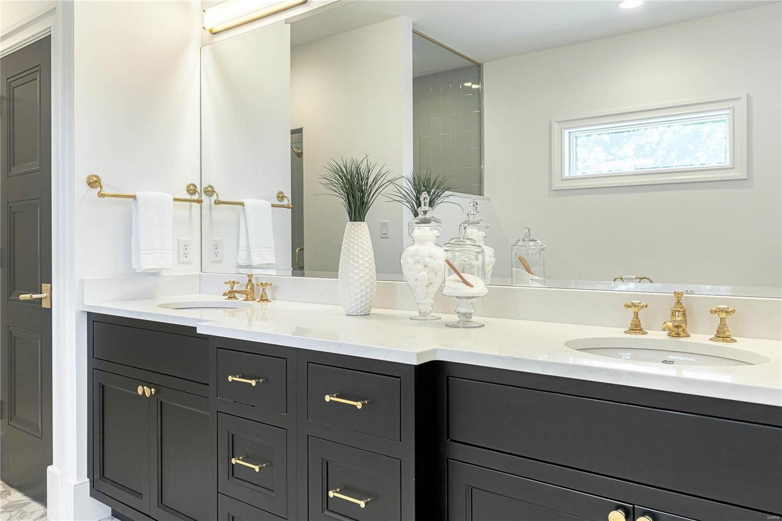 Oak Estates - Residential