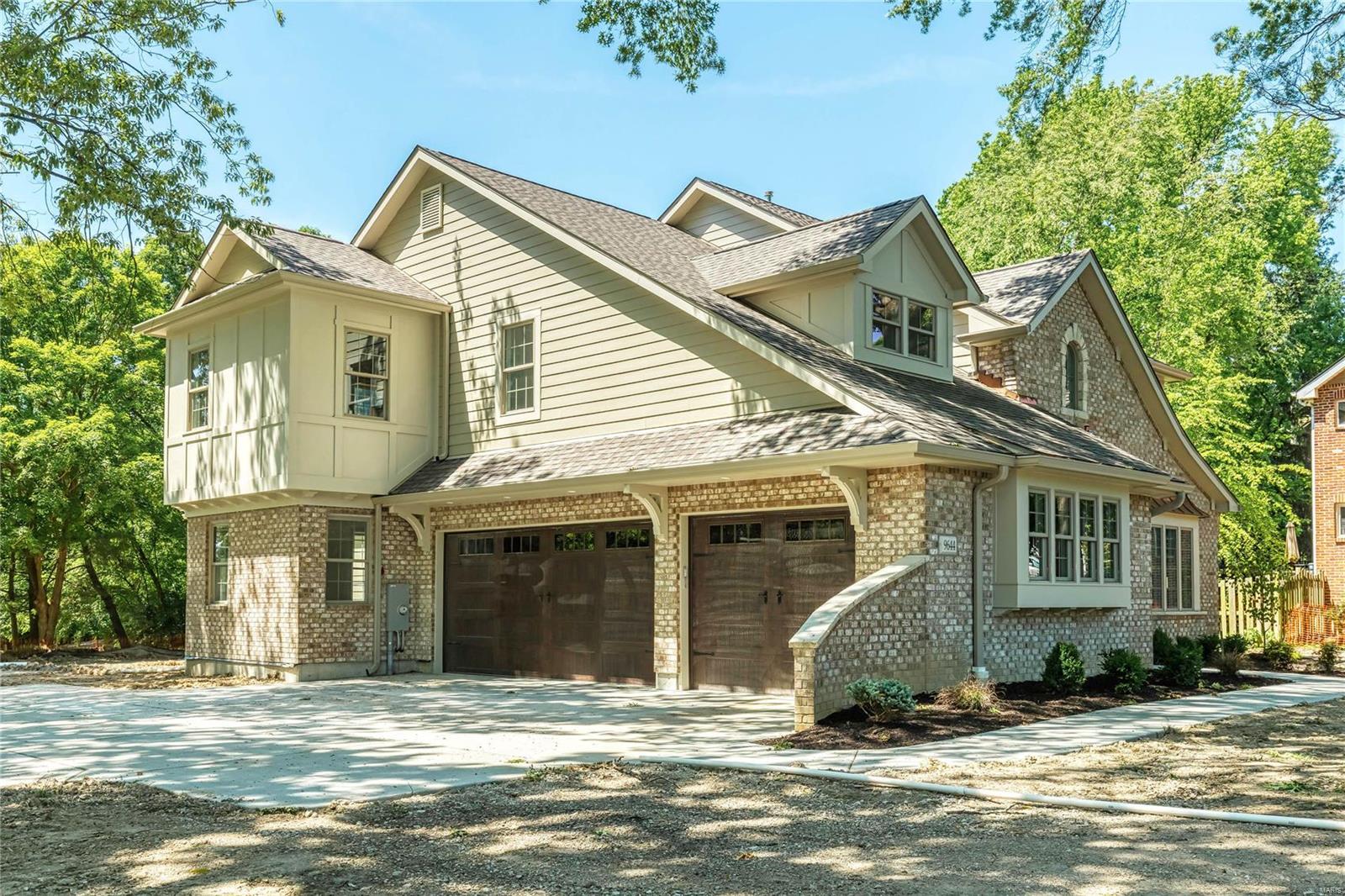 Oak Estates - Residential