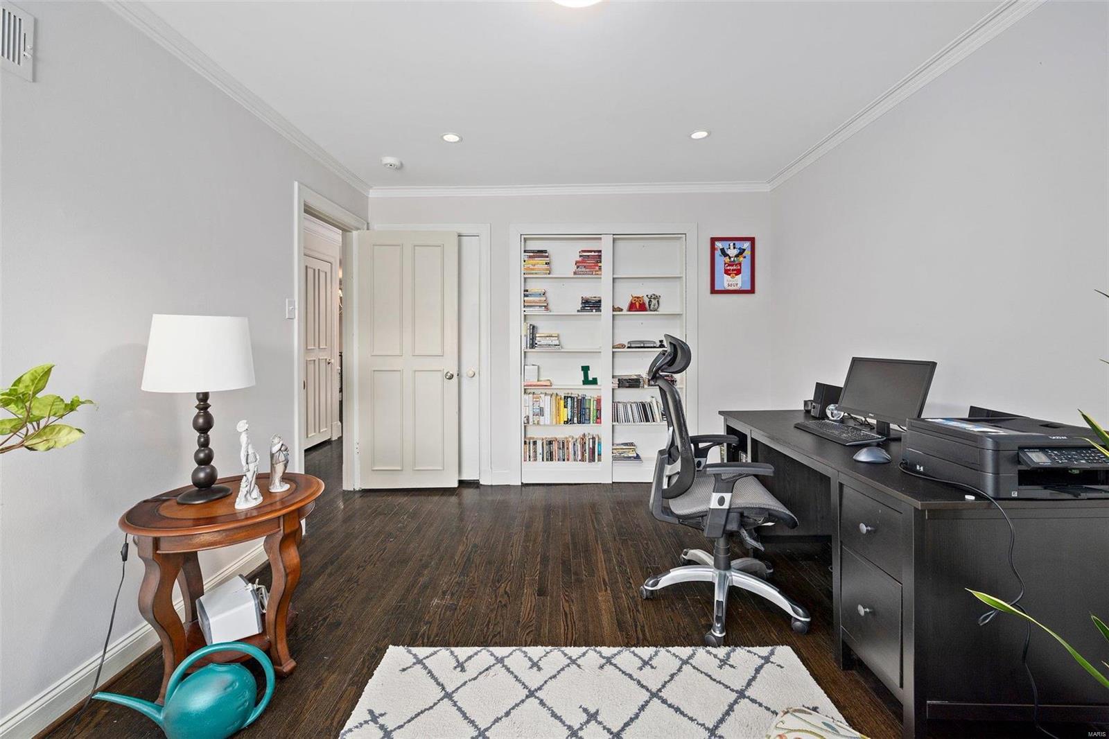 La Hacienda - Residential