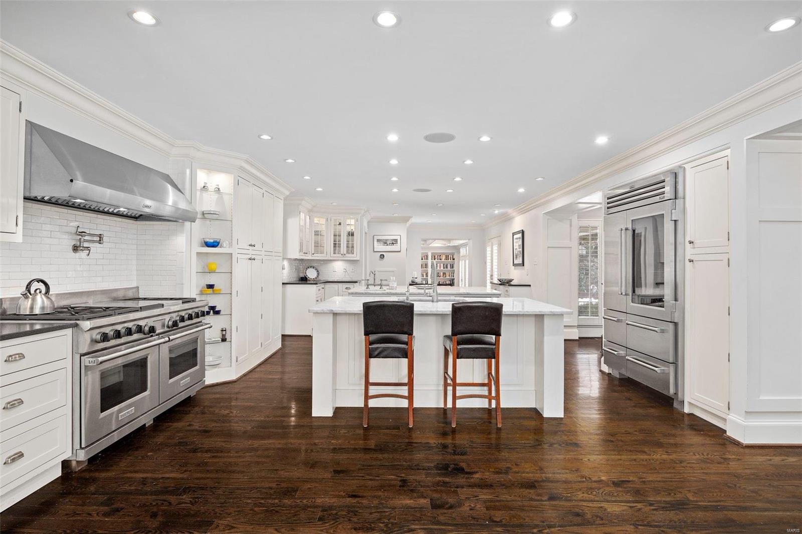 La Hacienda - Residential