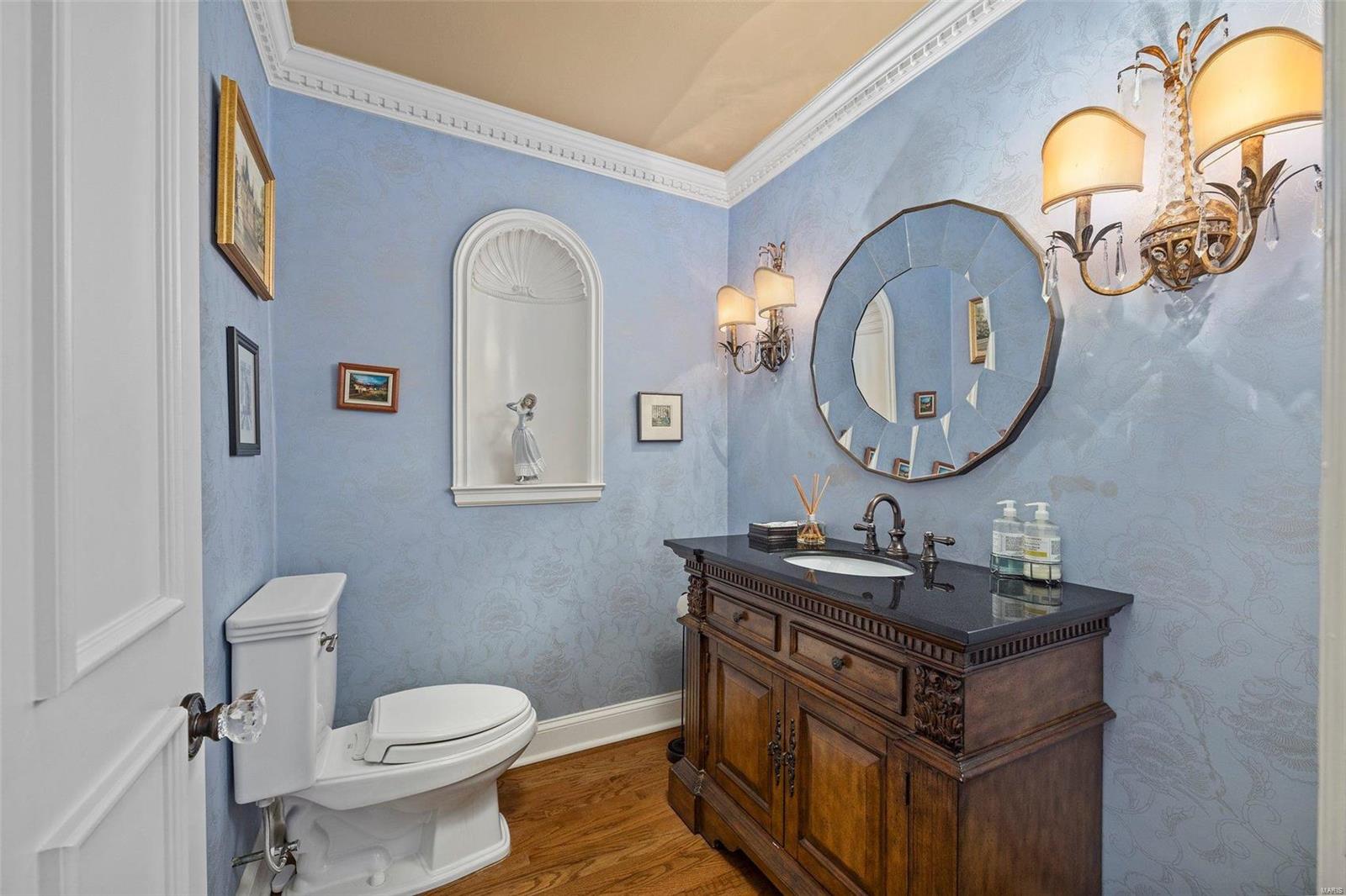 La Hacienda - Residential