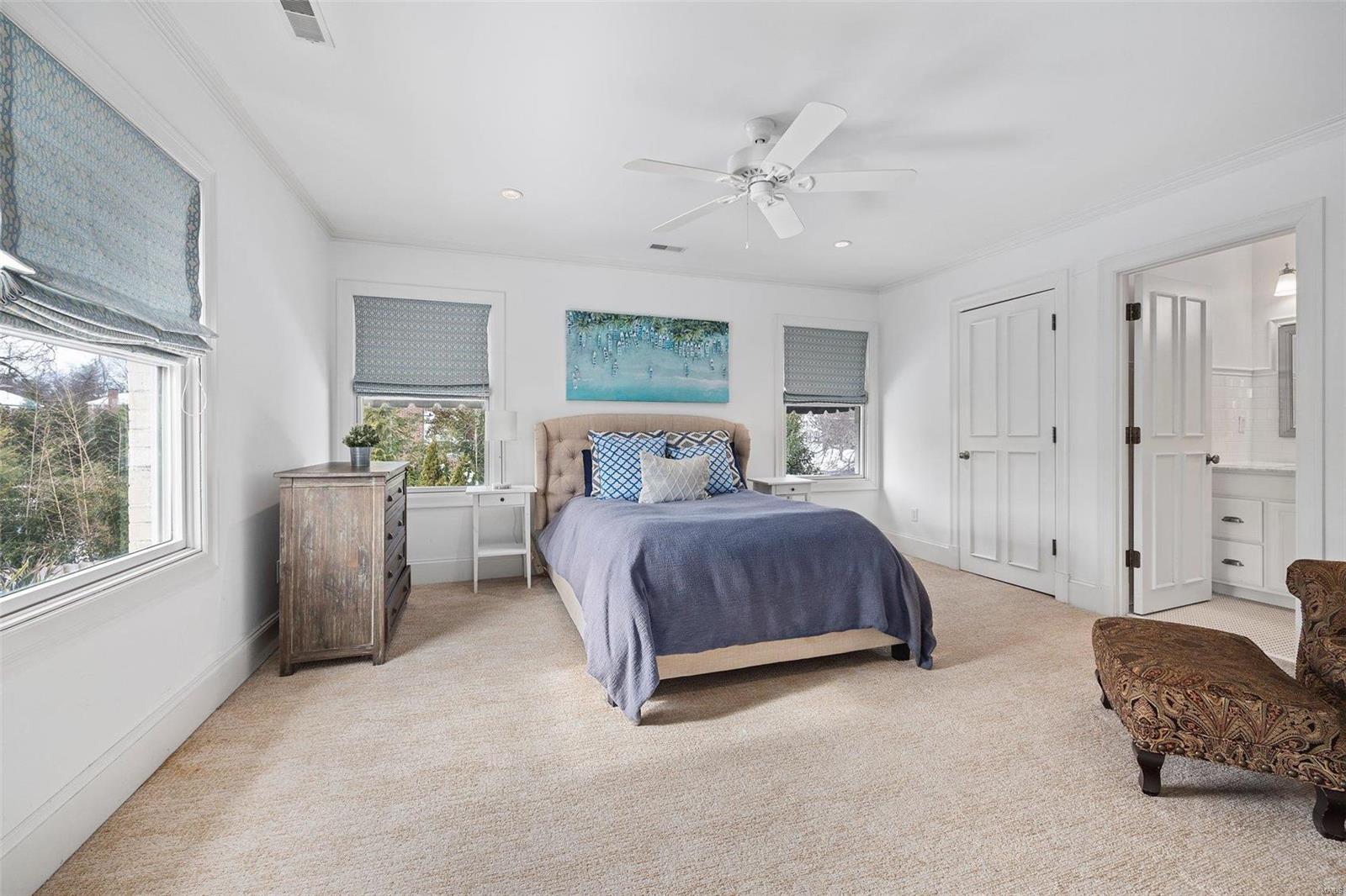 La Hacienda - Residential