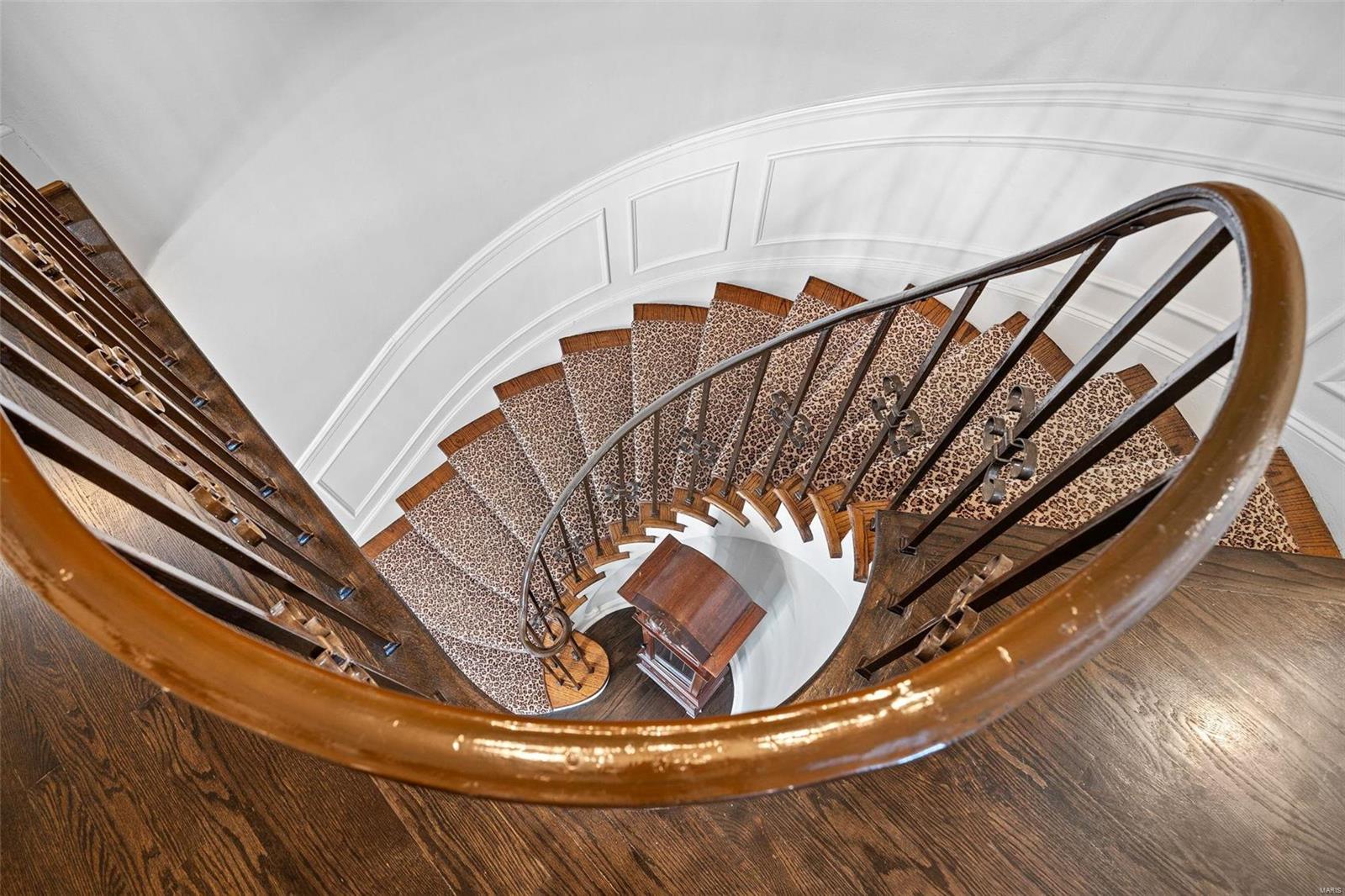 La Hacienda - Residential