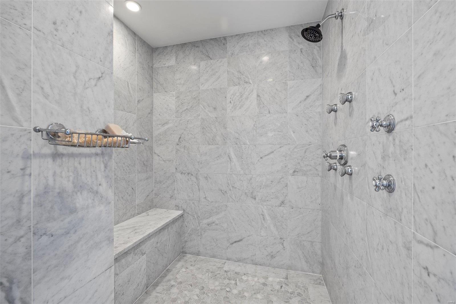 La Hacienda - Residential