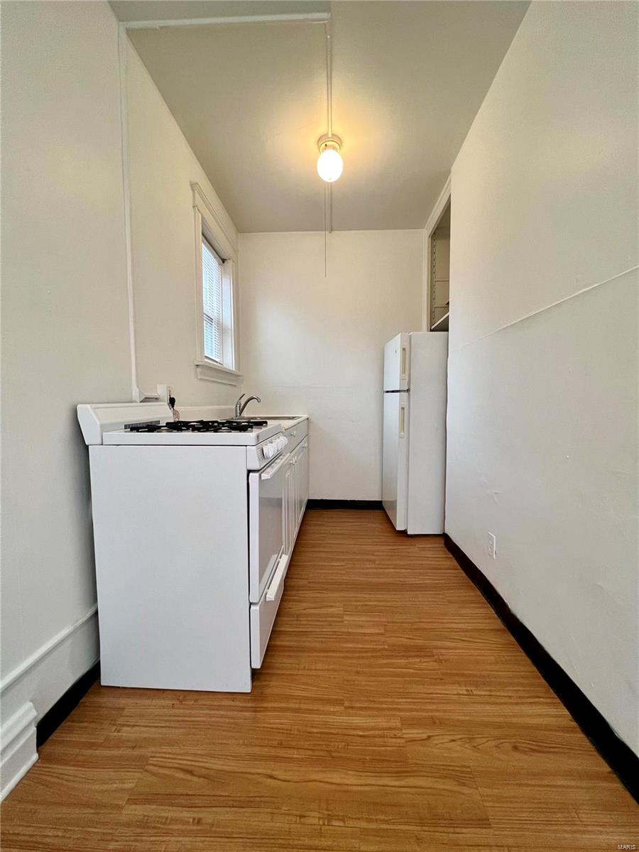 West Forsyth Place - Residential Income