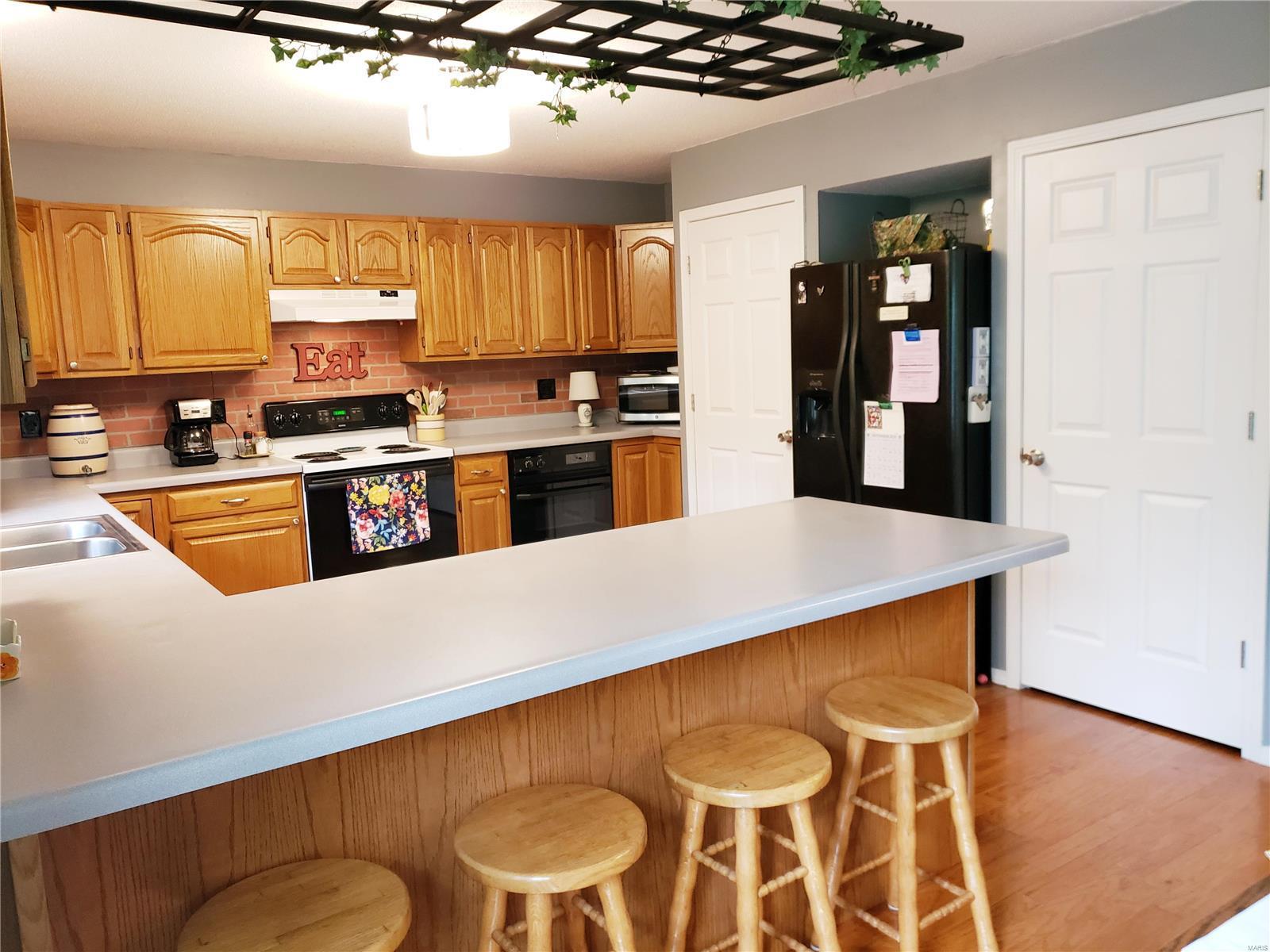 Madison Oaks - Residential