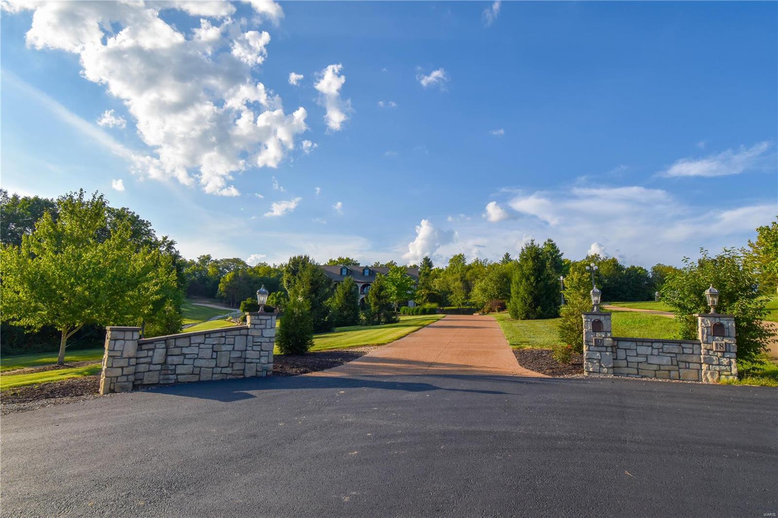 Hickory Creek - Residential
