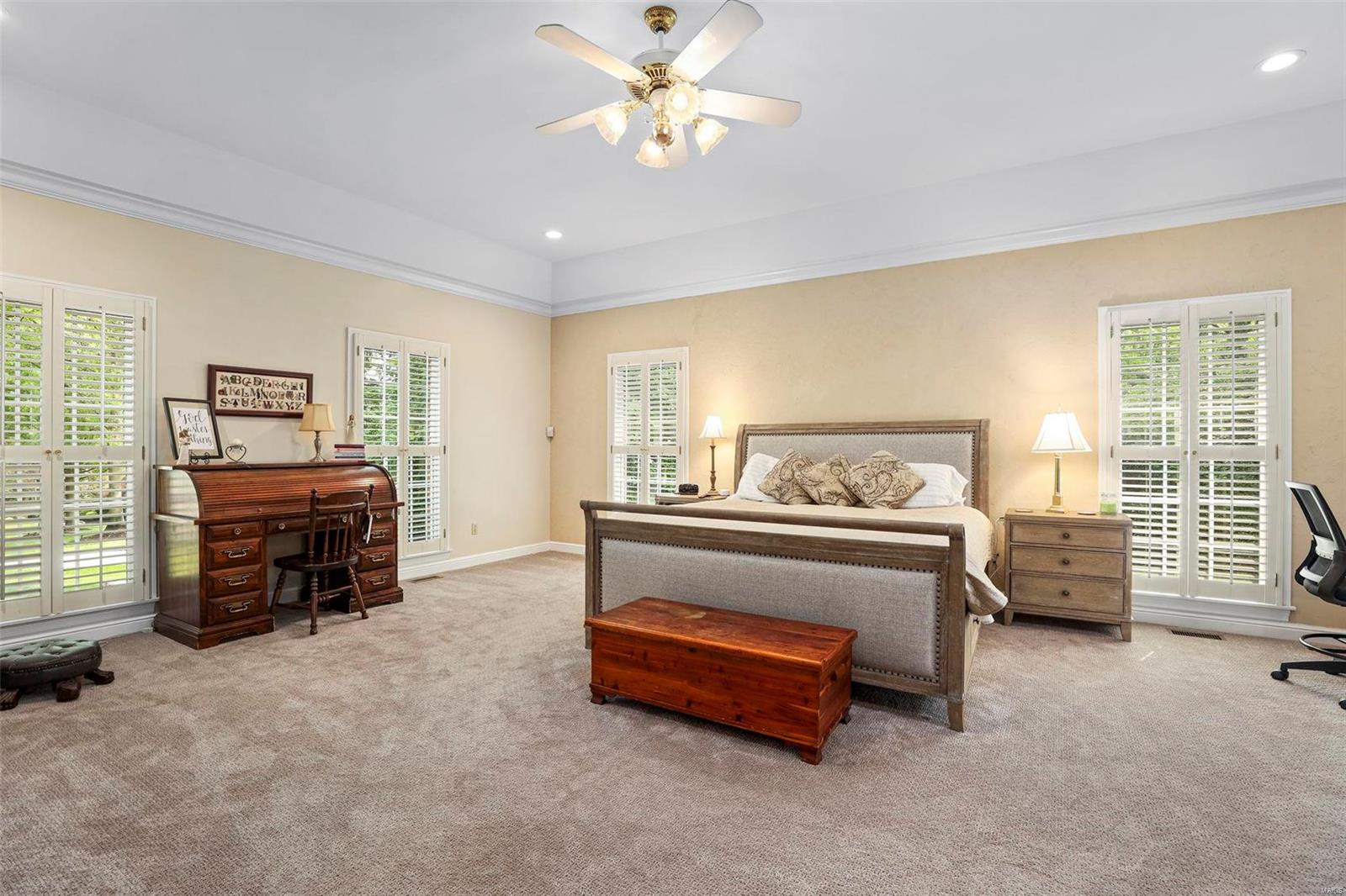 Kingspointe 2B - Residential