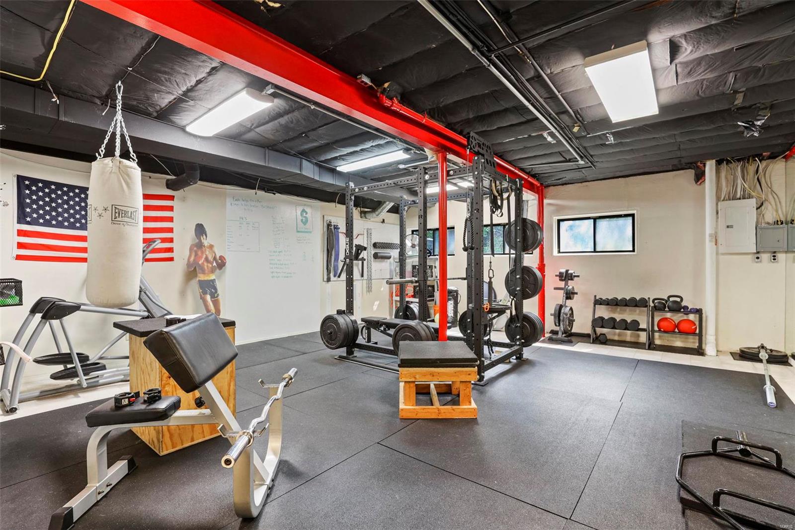 Kingspointe 2B - Residential