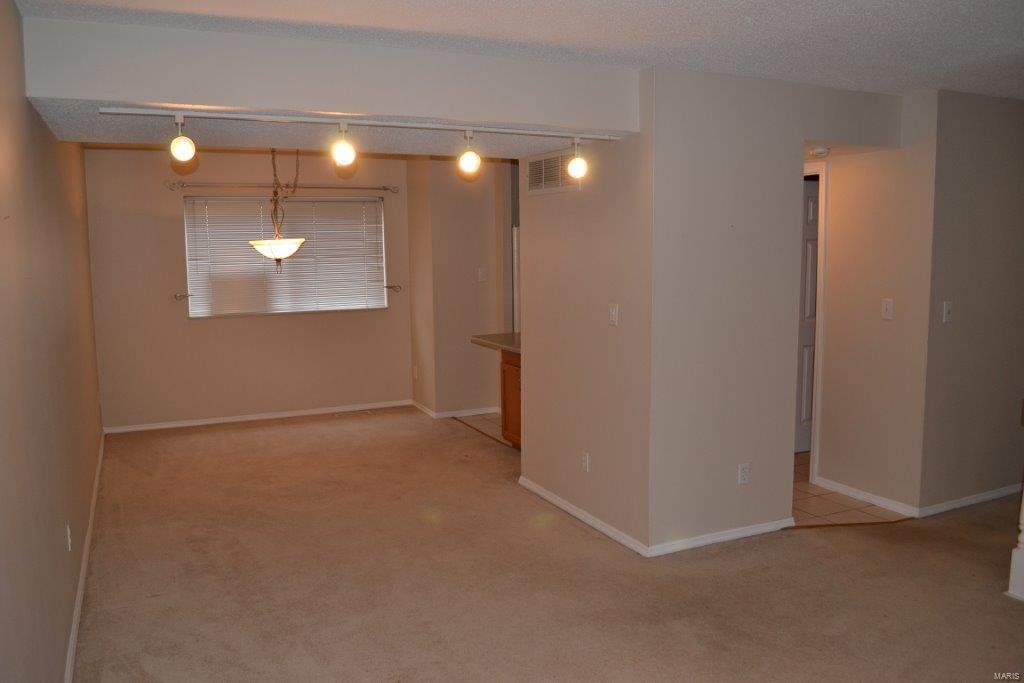 Kiefer Creek Condo - Residential Lease