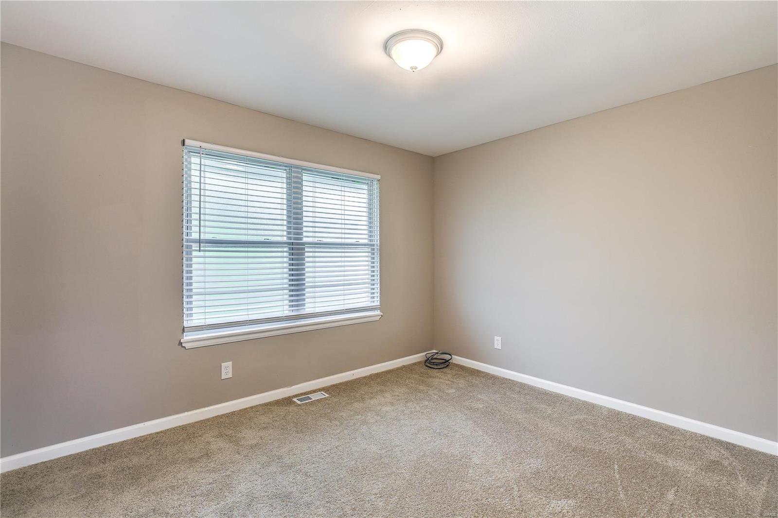 Country Lake Estate - Residential