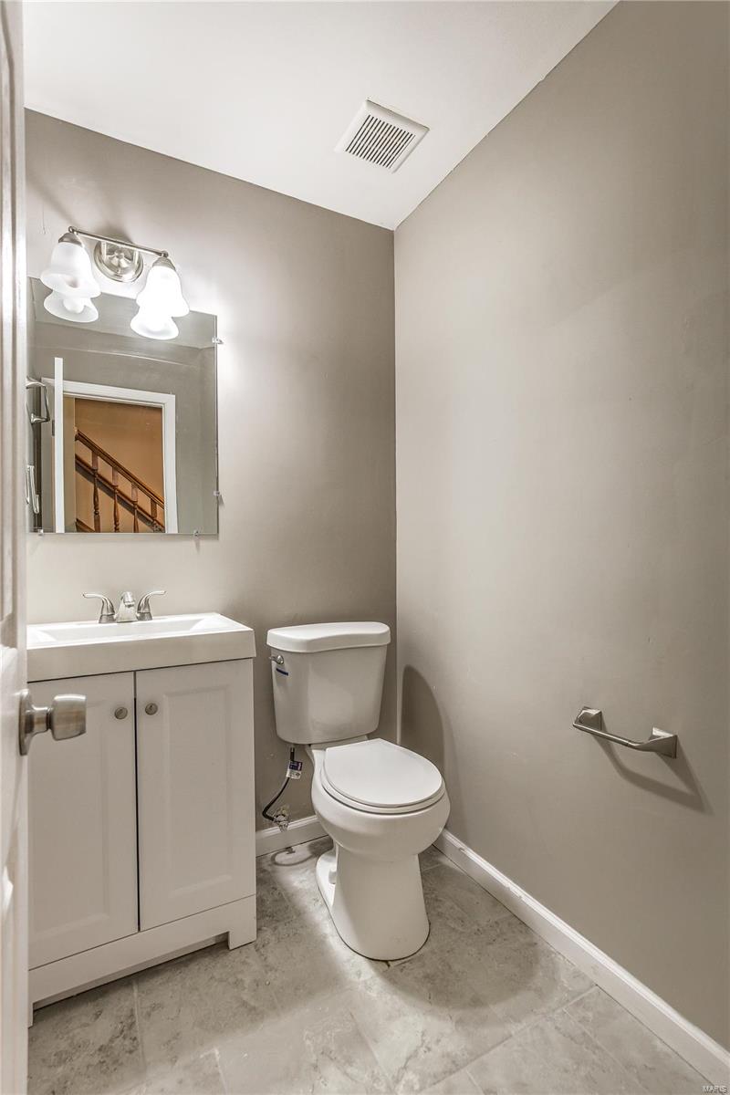 Country Lake Estate - Residential