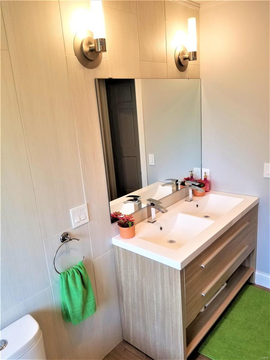 Meadowbrook Country Club Estates - Residential