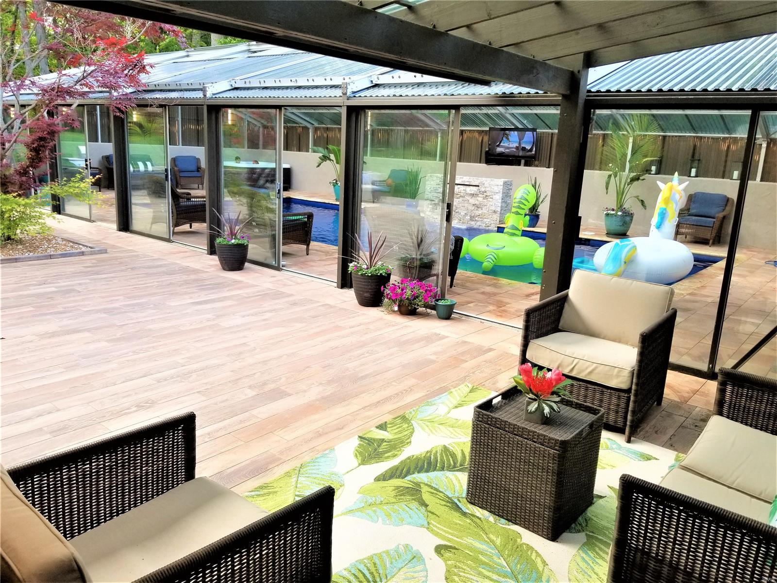 Meadowbrook Country Club Estates - Residential