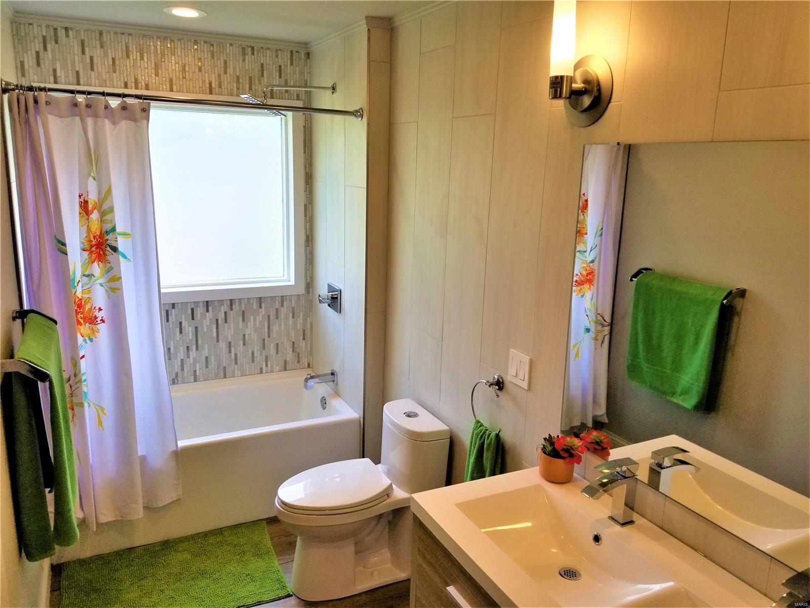 Meadowbrook Country Club Estates - Residential