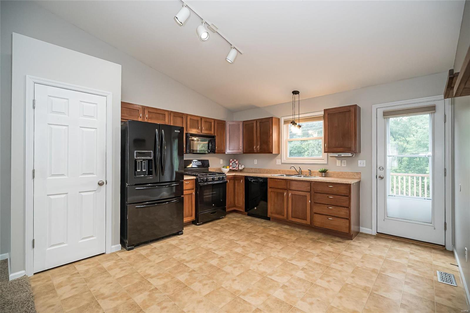 Homefield Ph3 #1 Village X - Residential