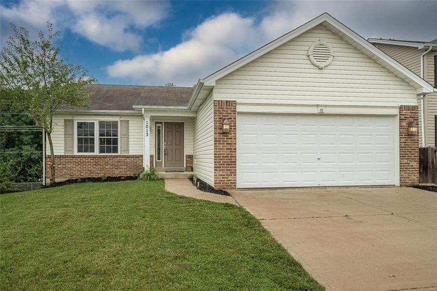 You'll love this 3 bedroom ranch offering 1,360 square feet. Home features great room with vaulted ceilings, main floor laundry, freshly painted throughout, open floor plan and kitchen/dining combo with maple cabinets, upgraded appliances, pantry and access to your low maintenance composite deck overlooking mature trees. The primary bedroom offers two closets and a bathroom with dual sinks and shower only. The unfinished walkout lower level offers rough-in for a bathroom, sump pump and egress window just waiting for your finishing touches. Enjoy the benefits of Homefield with pools, playground, walking trails, pavilions, disc golf and tennis courts.