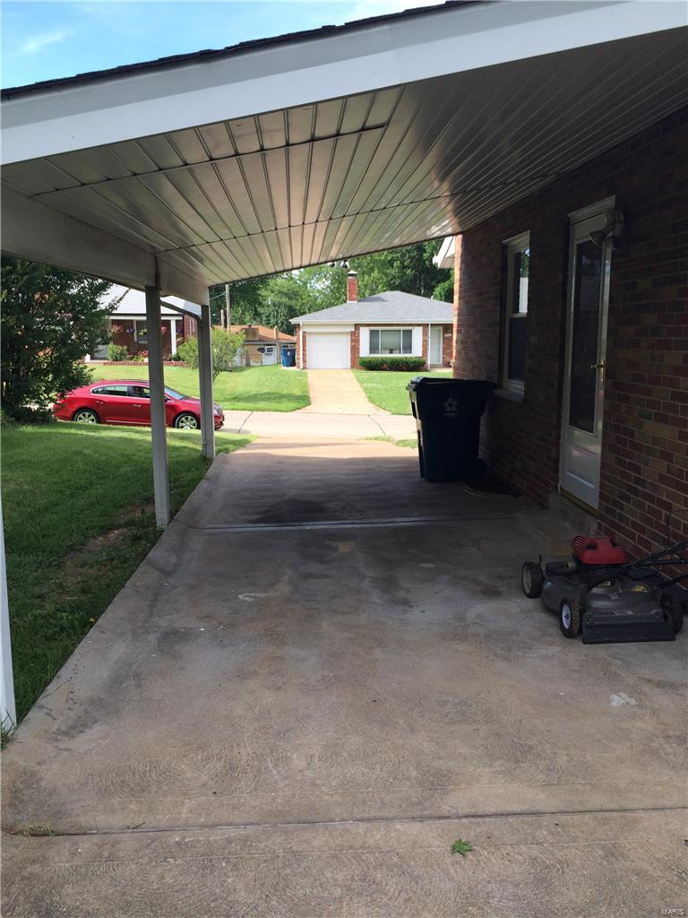 Fairlane 2 - Residential