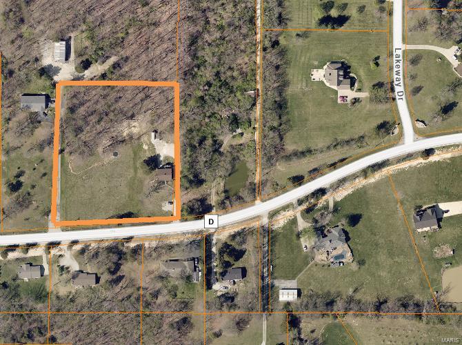 Defiance, Missouri 63341, United States, 2 Bedrooms Bedrooms, ,1 BathroomBathrooms,Residential,Pending,5924