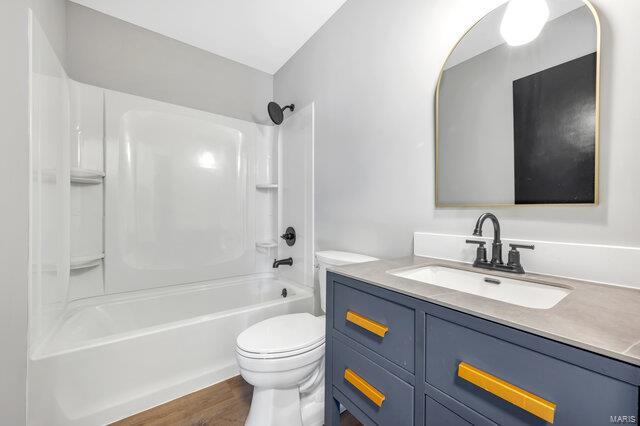 Defiance, Missouri 63341, United States, 2 Bedrooms Bedrooms, ,1 BathroomBathrooms,Residential,Pending,5924