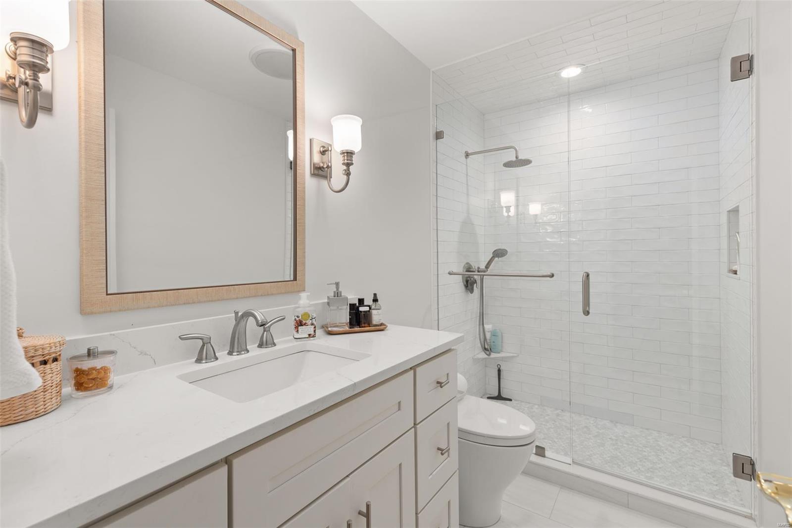 Ladue Pines 4 - Residential